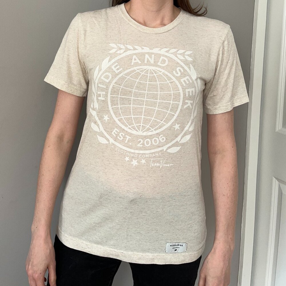 Unique Limited Edition Logo Graphic Unisex Tee